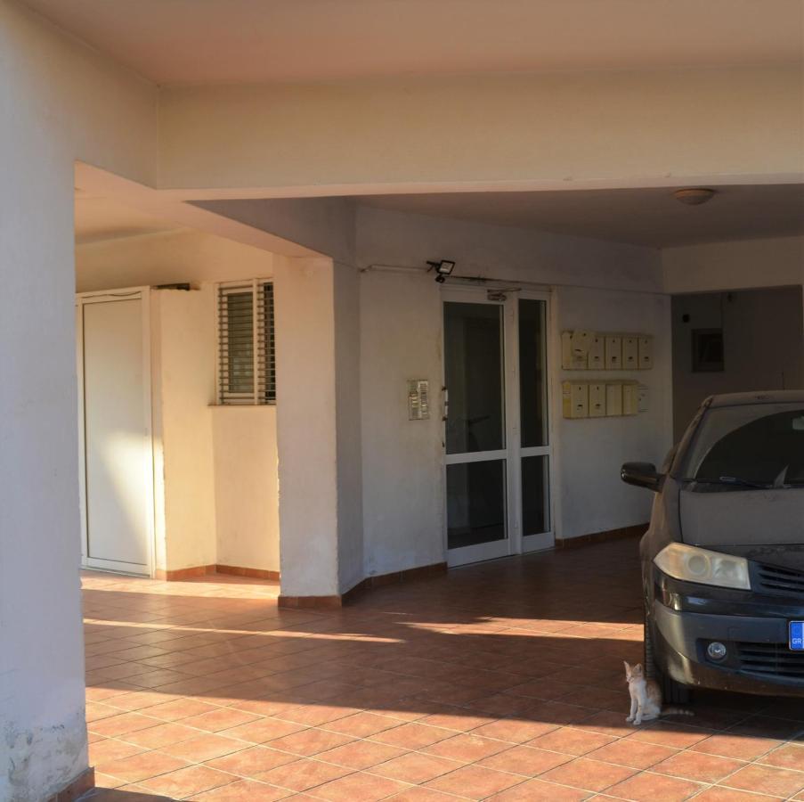 Eftichia Apartment Nea Chora ハニア エクステリア 写真